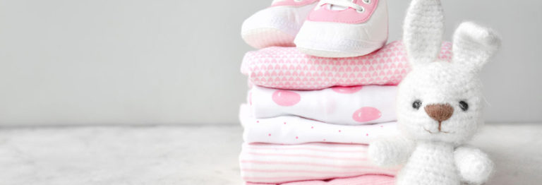 vêtements de naissance pour fille